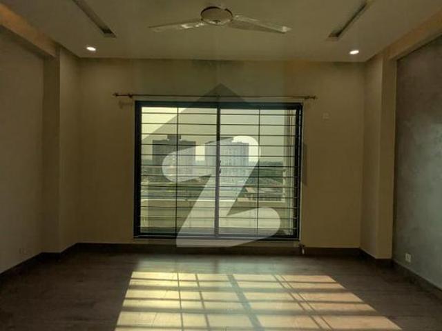 10 marla 3 bedroom apartment available for rent askari 11 sector d