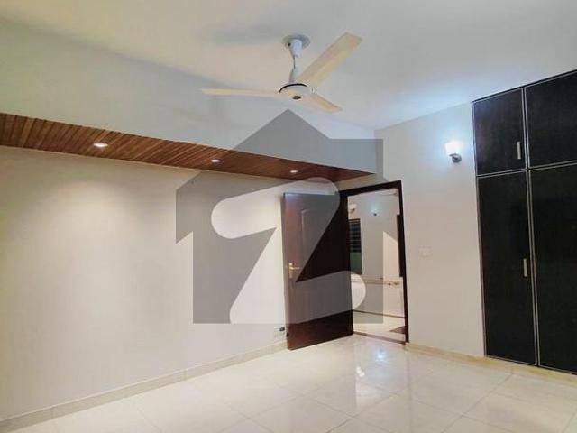 10 Marla 3 Bedroom Apartment Available For Rent In Askari 11 Lahore Sector B Askari 11
