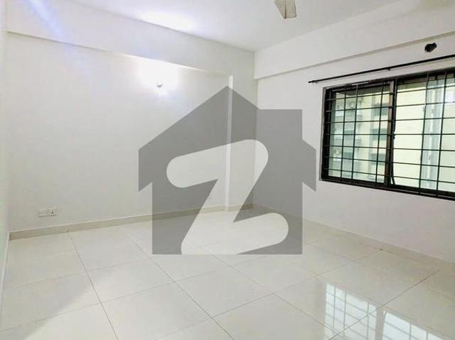 10 marla 3 bedrooms apartment available for rent askari 11 sector b, askari 11, askari, lahore, punjab askari 11