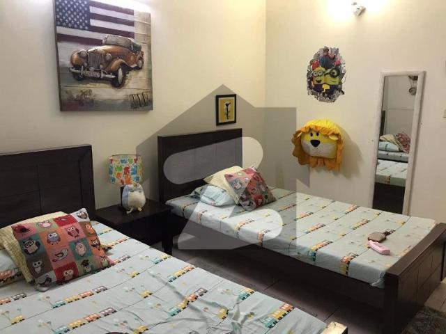 10 marla 3 bedroom apartment fully furnised avalable for rent askari 11