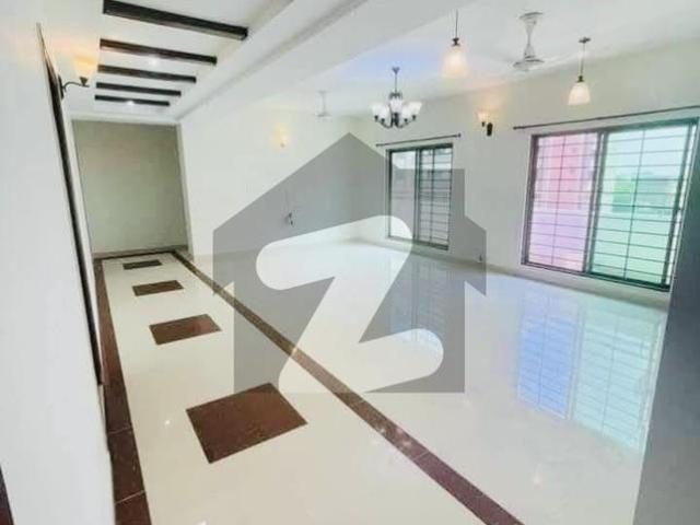 10 Marla 3 Bedroom Apartment For Rent In Askari 11 Lahore Askari 11