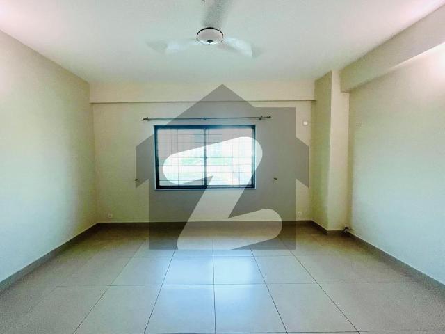10 Marla 3 Bedroom Very Well Maintained Apartment For Rent In Askari 11 Lhr Askari 11