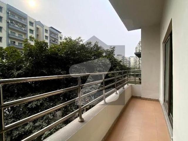 10 marla 3 bedrooms apartment available for rent askari 11 sector b apartments