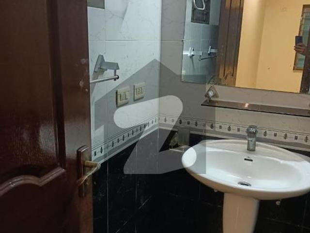 10 marla 3 bedrooms sd house available for rent askari 11 sector b