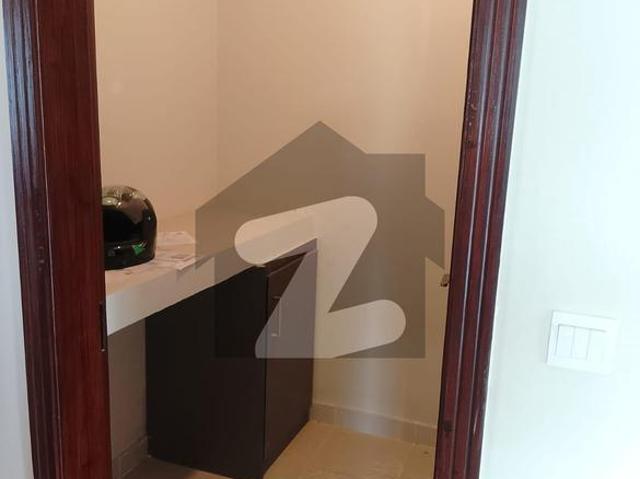 10 Marla 3 Bedroom's Tile Flooring Apartment | Flat For Rent | Askari 10 Lahore Cantt | @nusratestate Askari 10 Sector S