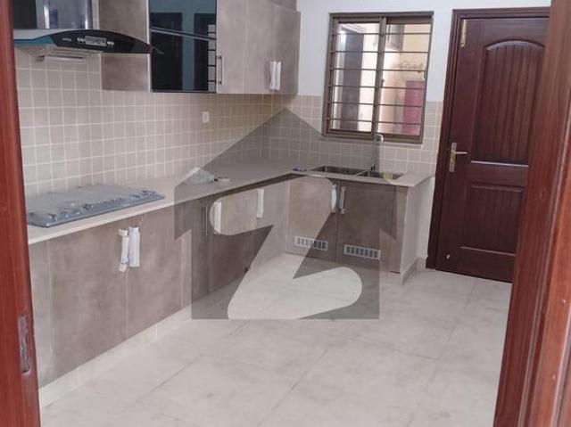 10 Marla 3 Bedroom's Tile Flooring Apartment | Flat For Rent | Askari 10 Lahore Cantt | Askari 10 Sector S