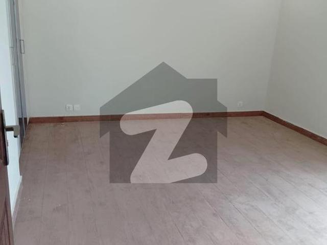 10 Marla 3 Bedroom's Tile Flooring Apartment | Flat For Rent | Askari 10 Lahore Cantt | @nusratestate Askari 10 Sector S