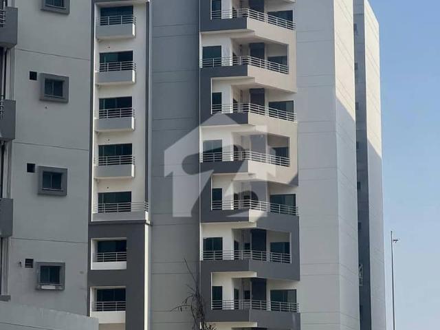10 Marla 3 Bedroom's Tile Flooring Apartment | Flat For Sale | Askari 10 Lahore Cantt | @nusratestate