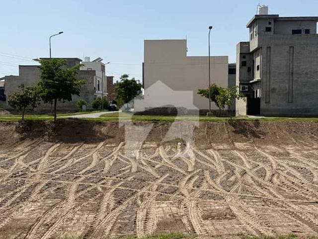 10 Marla Transfer Free Plot For Sale In Overseas Block