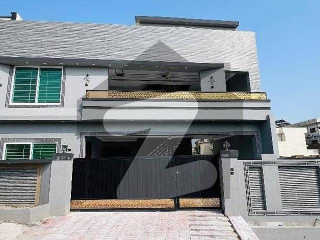 10 Marla Triple Storey Triple Unit Brand New House Available For Sale