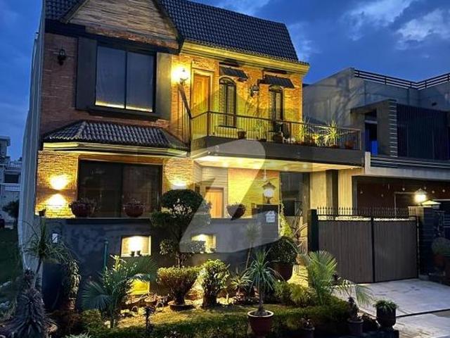10 Marla UK Style House For Sale B Block Citi Housing Society