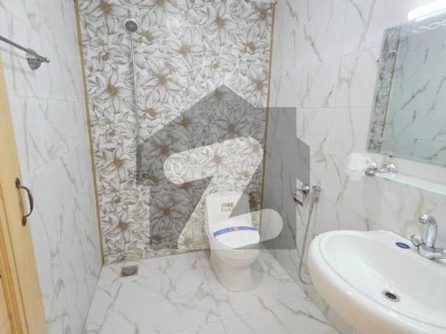 10 Marla Ultra Luxury Triple Storey House for Sale | Independent Floors | Ideal for 3 Families Regi Model Town Phase 3