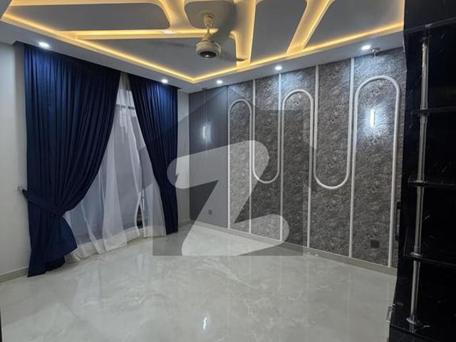 10 Marla Ultra Modern Corner House for Sale Central Park Lahore Central Park Block G