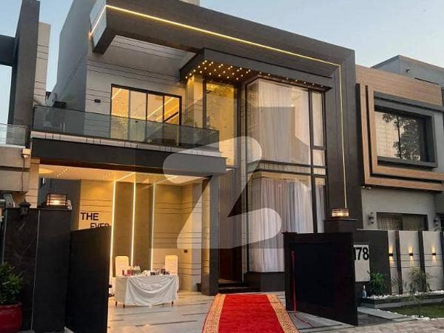 10 Marla Ultra Modern Brand New House in LDA Avenue 1 Lahore For Sale