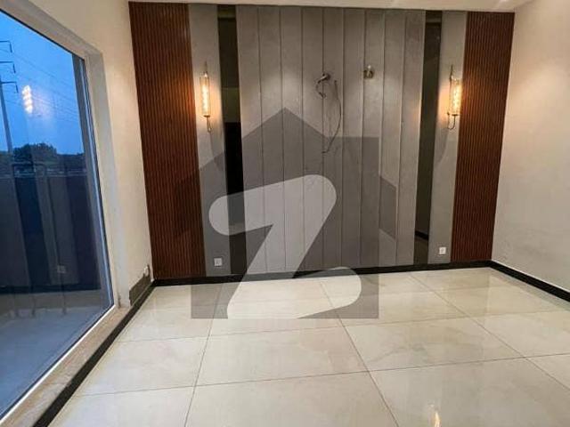 10 Marla Ultra Modern Designer House for Sale in DHA Phase 7 Y Block