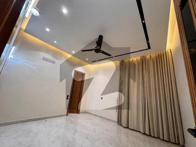 10 Marla Ultra Modern House Available For Sale In Citi Housing Gujranwala Citi Housing Society