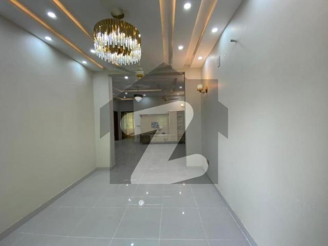 10 Marla Ultramodern House Available For Rent In Central Park Housing Scheme Lahore Central Park Housing Scheme