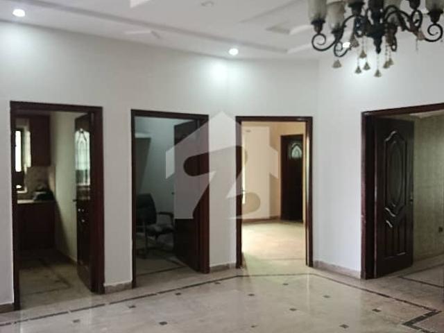 10 Marla Used House Available For Sale In Sector C Bahria Town Lahore