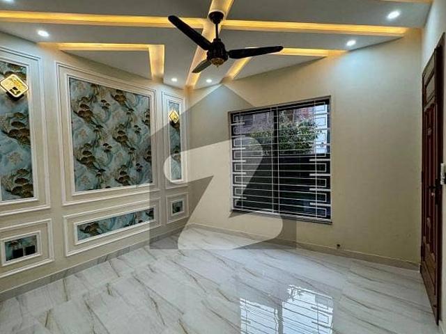10 marla upper portion available for rent