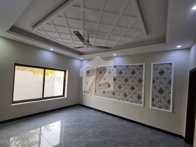 10 marla upper portion available for rent in fazaia housing scheme tarnol