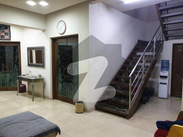 10 Marla Upper Portion For Rent At Hot Location Near Defense Club Commercial