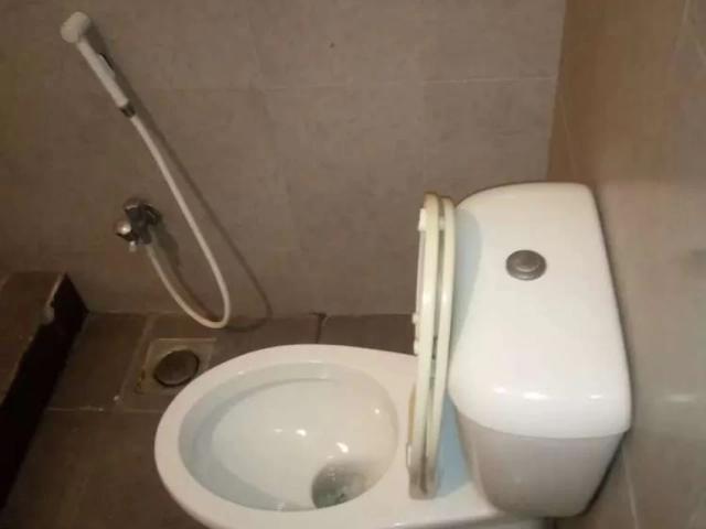 10 marla upper portion for rent in available Lahore State Life Housing Society ID 32639