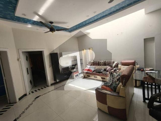 10 Marla Upper Portion For Rent In Bahria Town Lahore