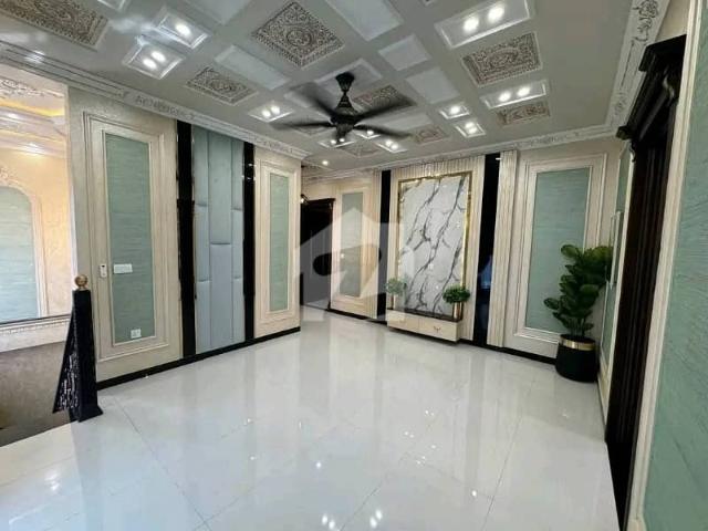 10 Marla Upper Portion For Rent In Paragon