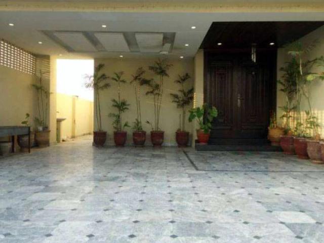 10 marla upper portion for rent Lahore Peco Road ID 02401