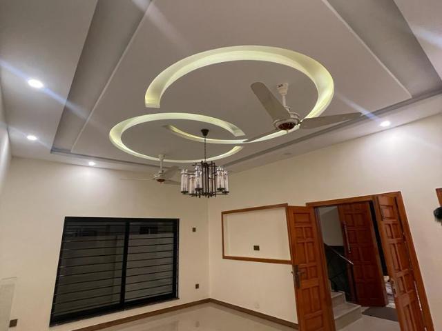 10 Marla Upper portion for Rent