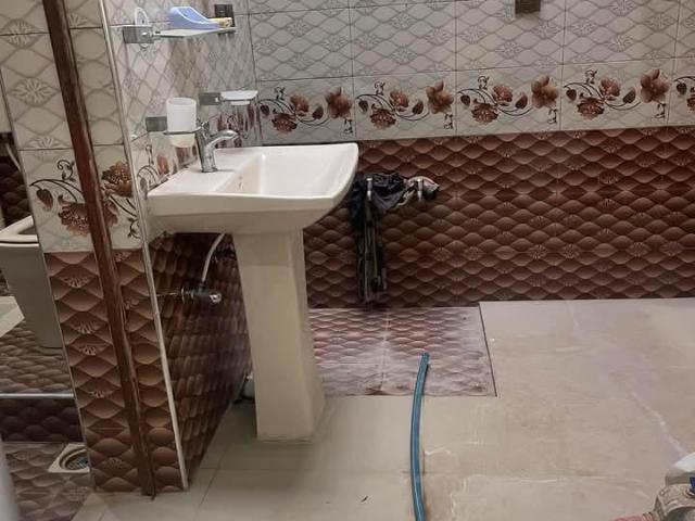 10 Marla Upper portion for Rent