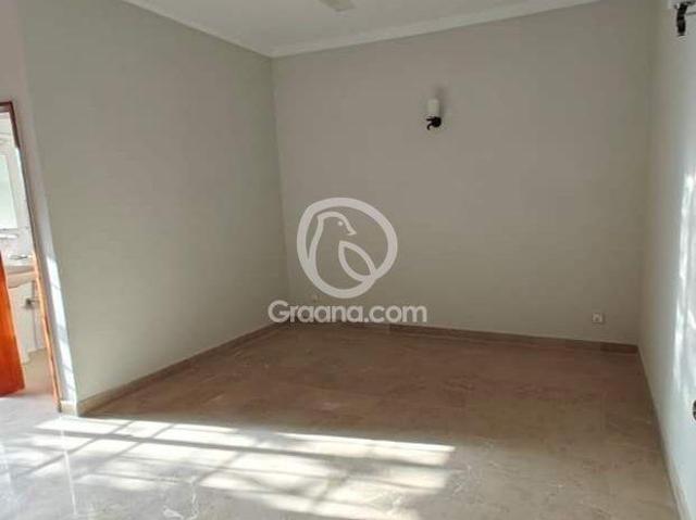 10 Marla Upper portion for Rent