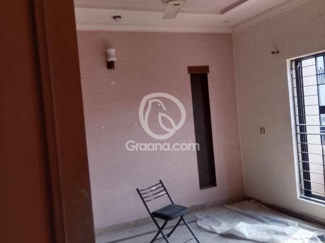 10 Marla Upper portion for Rent