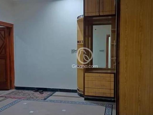 10 Marla Upper portion for Rent