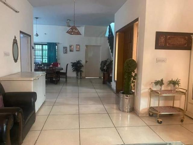 10 Marla Upper portion for Rent