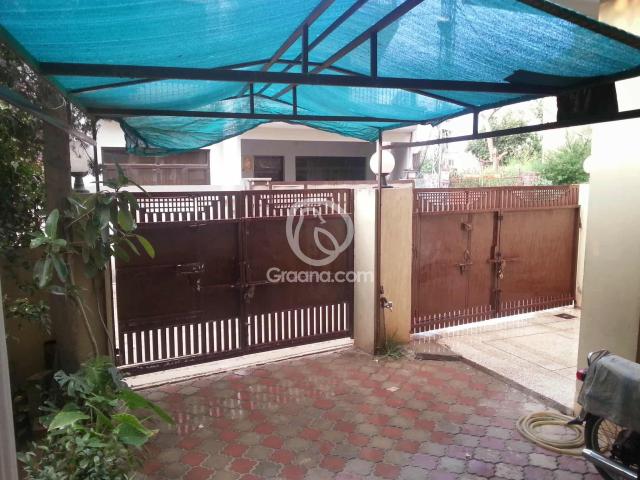10 Marla upper portion for rent
