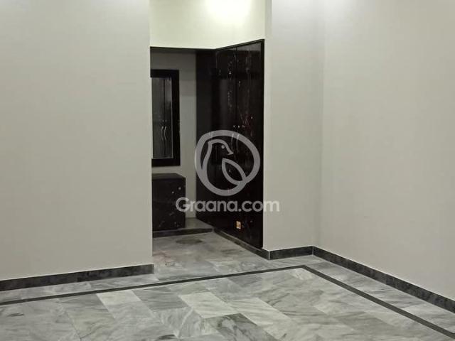 10 Marla Upper portion for Rent
