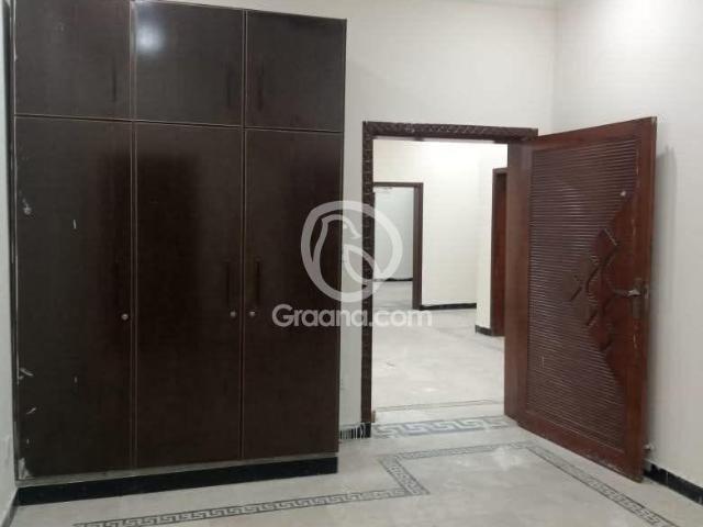10 Marla Upper portion for Rent