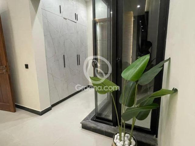 10 Marla Upper portion for Rent