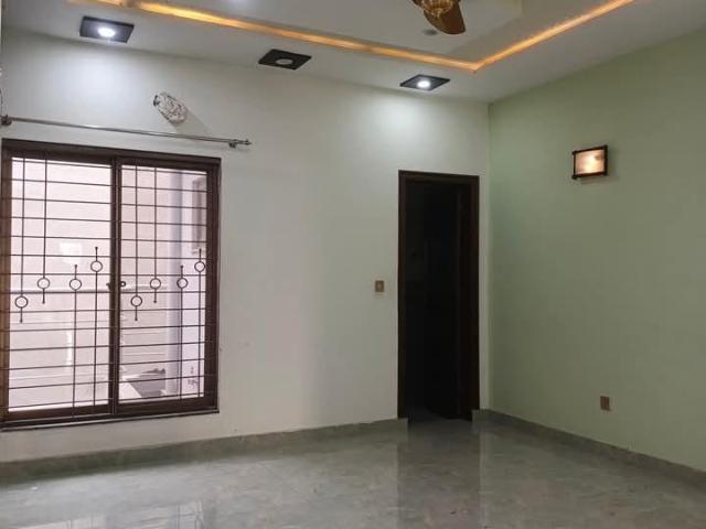 10 Marla Upper portion for Rent