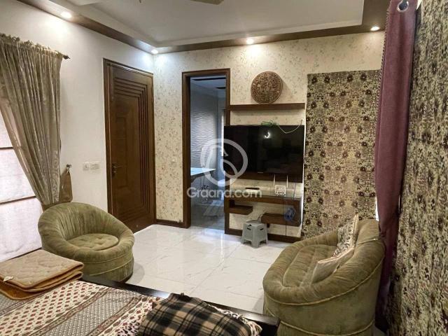 10 Marla Upper portion for Rent