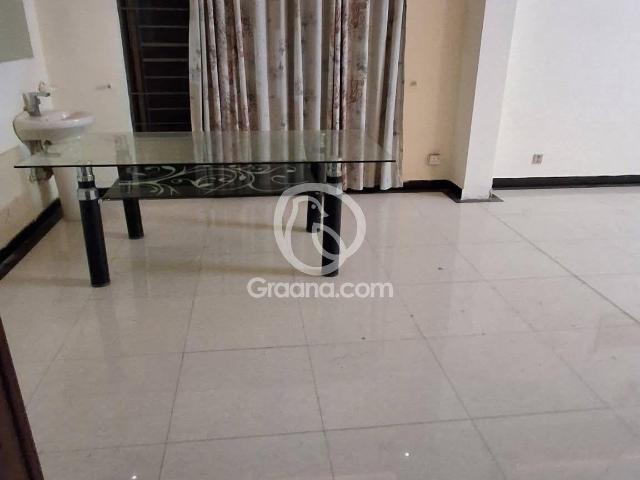 10 Marla Upper portion for Rent
