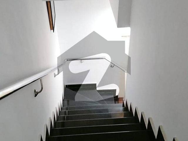 10 Marla Upper Portion For Rent