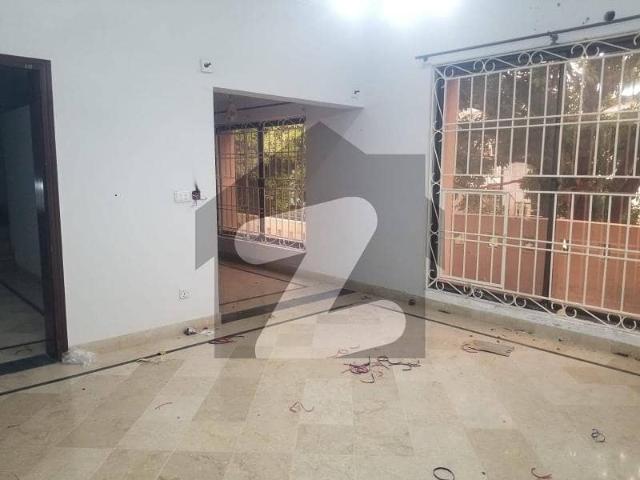 10 Marla Upper Portion For Rent