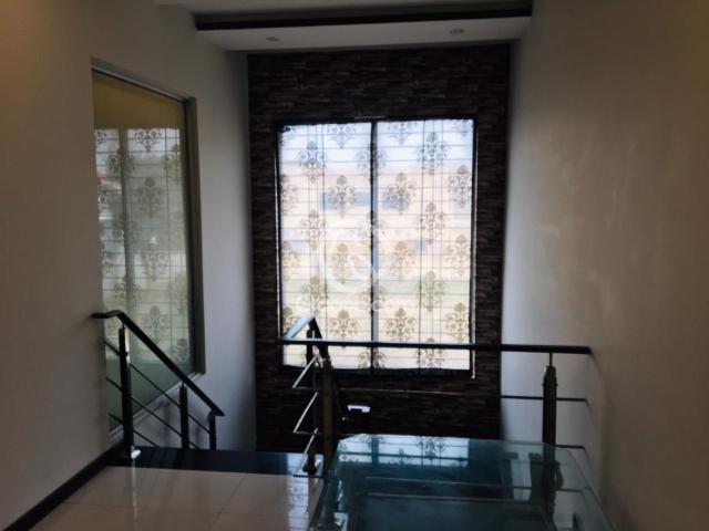 10 Marla Upper portion for Rent