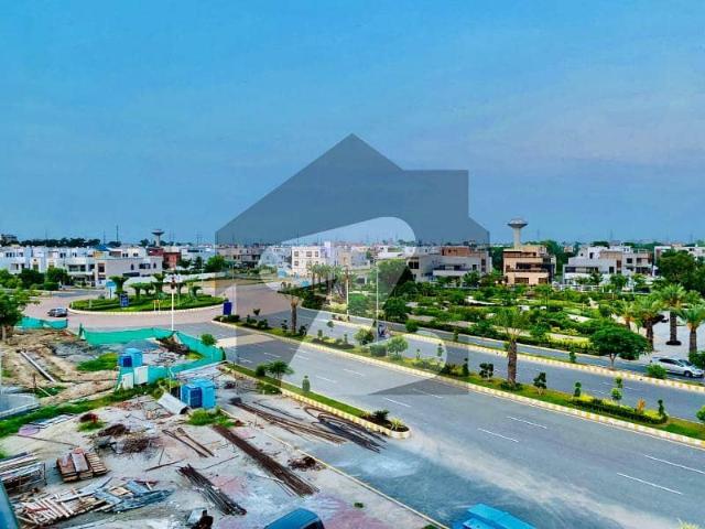 10 marla upper portion lower locked for rent in dream gardens, phase 1, lahore