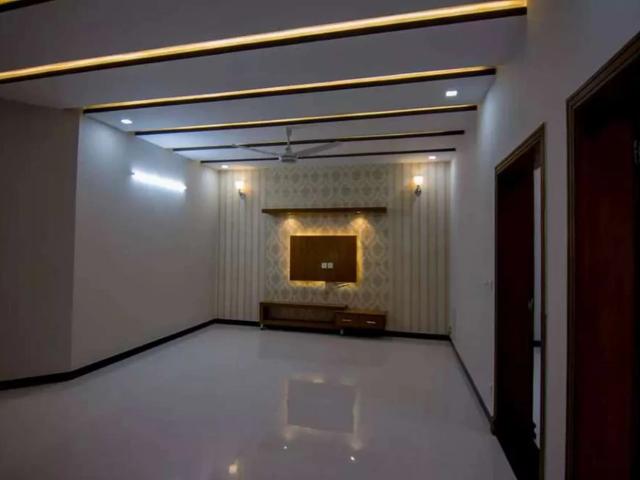 10 Marla Upper portion 3 Bedroom available for rent in Bahria town ph5 Islamabad Bahria Town ID 20573
