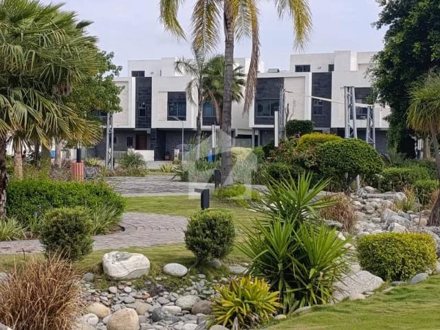 10 Marla villa With Park Facing And Corner Available with extra land