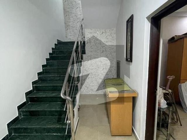 10 marla well maintained owner built house for rent in dha phase 1 at ideal location dha phase 1