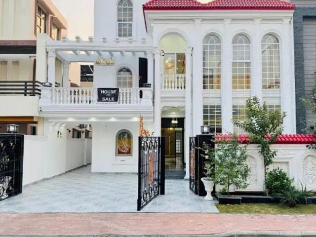 10 Marla White House For Sale In Bahria Orchard Lahore Phase 1 | LDA Approved Block | Prime Location Lahore Bahria Orchard ID 99230